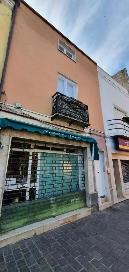 Appartamento In Piazza Italia SantʼAntìoco Italie